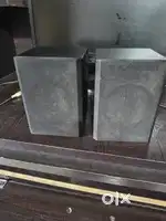 Speakers and keyboard