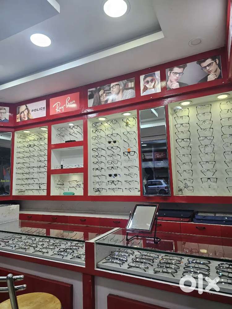Sale staff for optical shop
