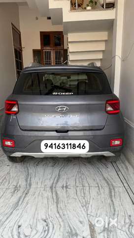 Hyundai Venue 2019 Diesel Well Maintained