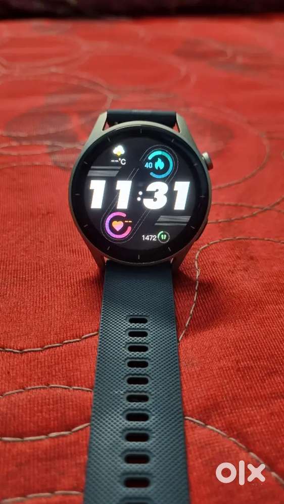 Noise Crew 1.38 inch Calling Smart Watch