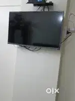 Panasonic TV 32 inch,in excellent condition, working with remote