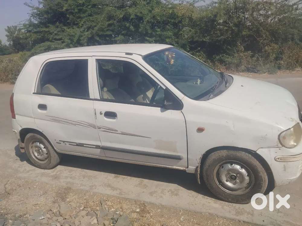 Ac full chalu 
Music system chalu 
2 tayer new 
Dayli runing 80 km up