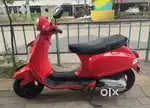 Red vespa good condition