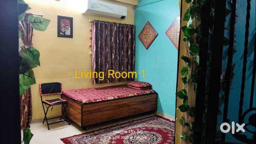 1 BHK flat on Rent near Kopal School Nehru Nagar with basic amenities