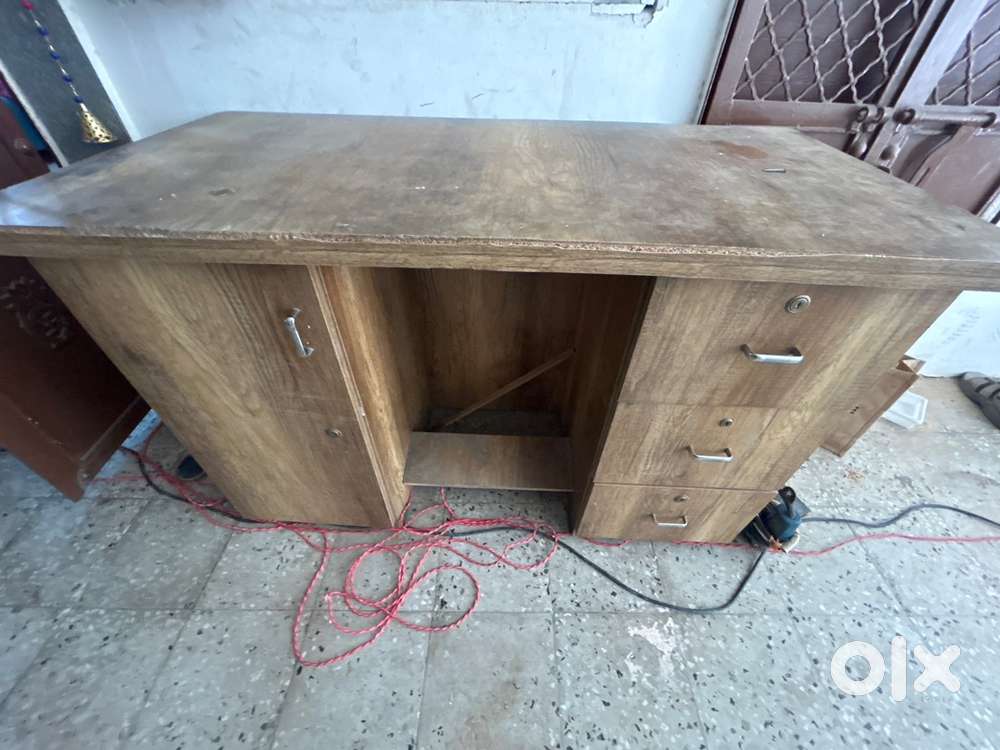 study table and computer table