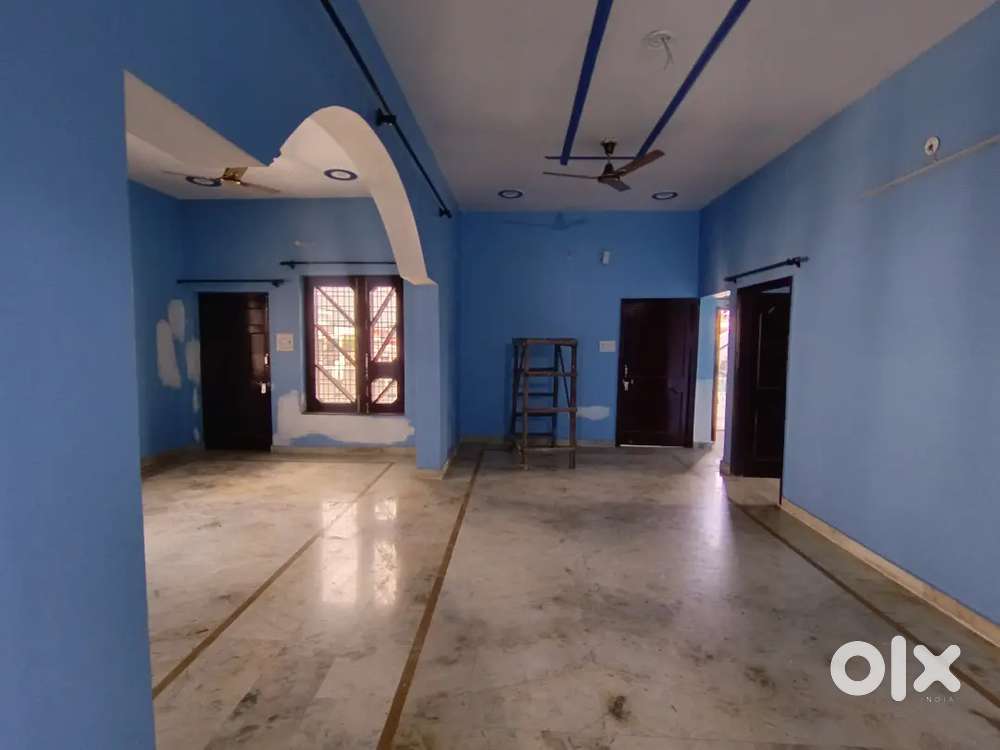 4 BHK Specious Second Floor Near Metrix Hospital Laldath Road