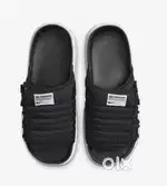 Nike Asuna slides size US 9 mens