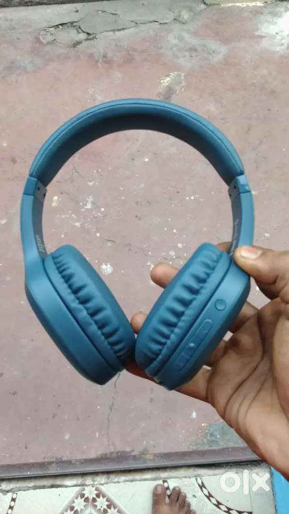 Boat Bluetooth headset