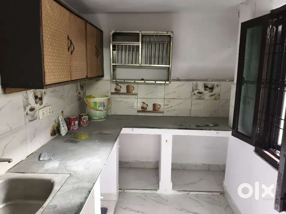 4 rooms, 2 bathroom, kitchen Mobile