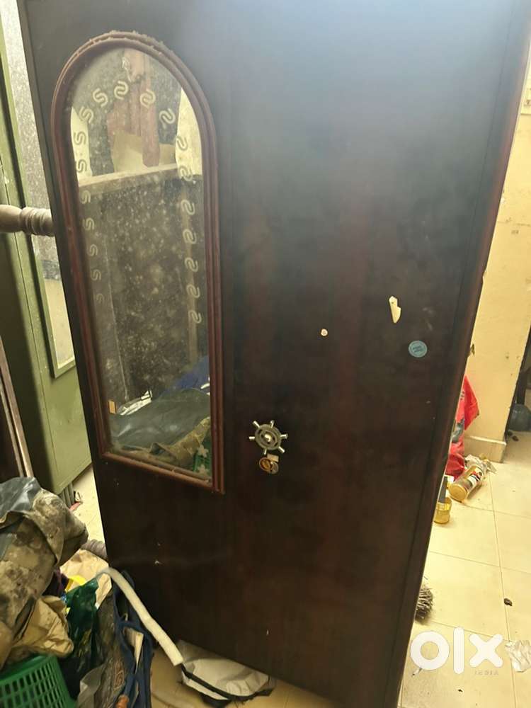 almarah alamara almirah steel 5.5 feet