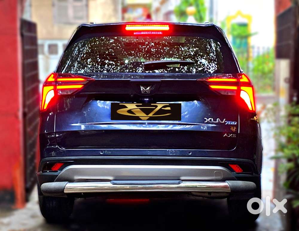 Mahindra XUV700 2.0 AX 5 Petrol MT Str, 2022, Petrol