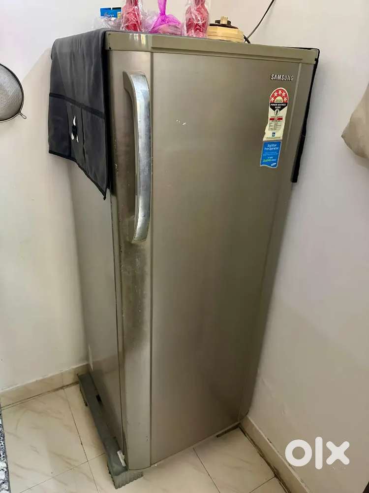 Samsung single door  - 230 litres, 5 star fridge