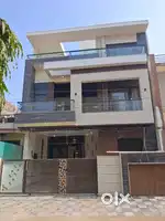 Fully furnished villa prime location easy aproch