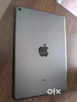 Ipad 5th Gen 64 GB wifi