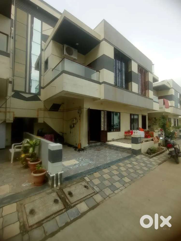 3.5 BHK VILLA DUPLEX