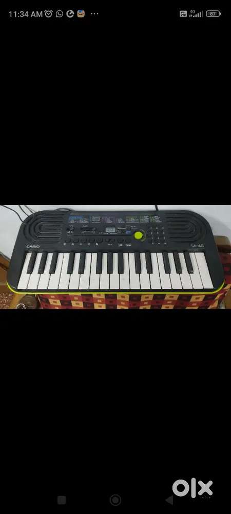 Casio SA46 keyboard with power adapter