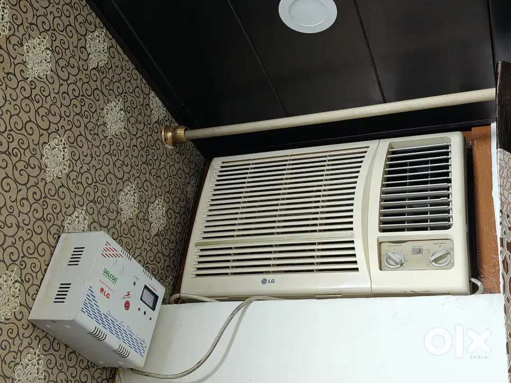 LG window AC with stabilizer in excellent condition for sale