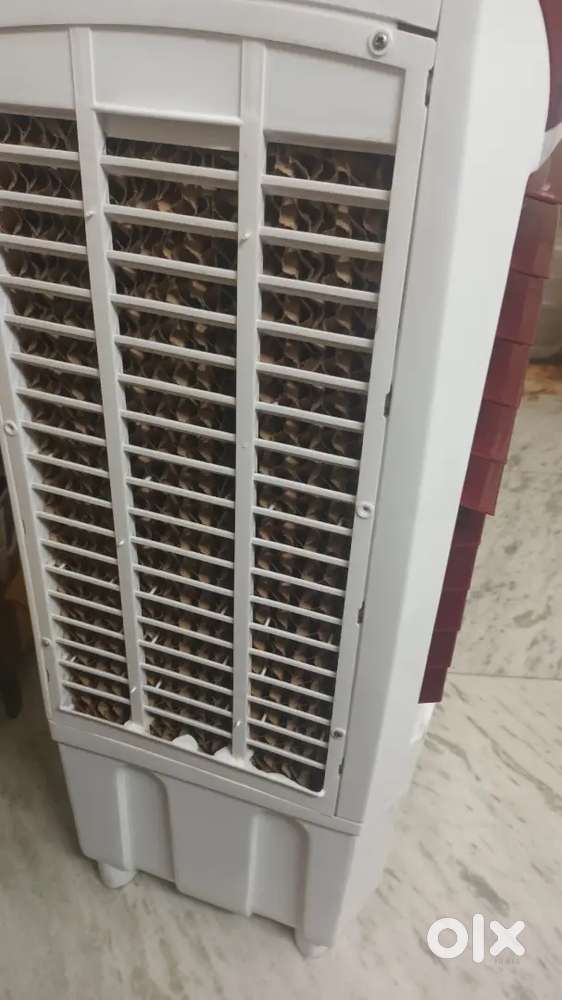 New cooler for sale clean