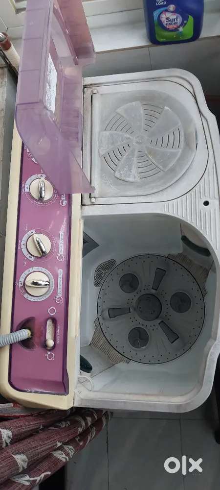 LG Semi automatic 7.2kg Washing machine