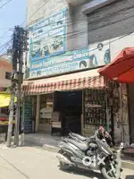 Need two girl Lining lass shop pagri centre