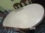 Dinning table set with 6 chairs in very new condition