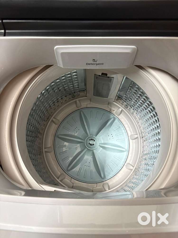 Samsung Top Load Washing Machine with cover and stand 2 years old