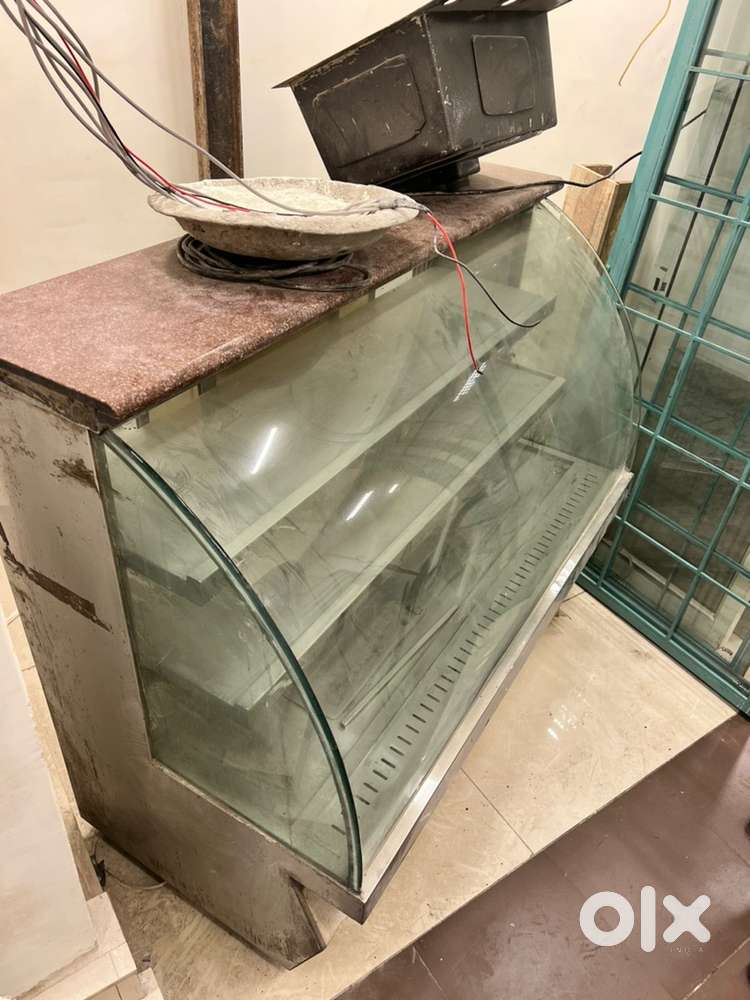 display fridge counter