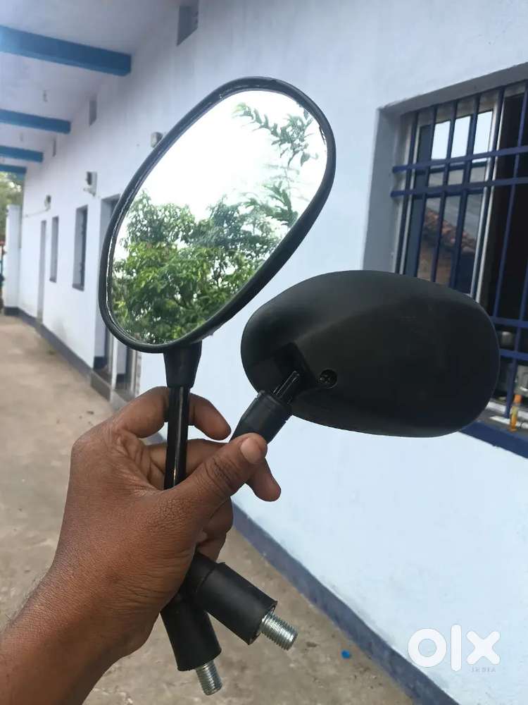 New original mirror I opened it on the first day of buying the splendr