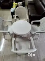 Supreme Chair set with table