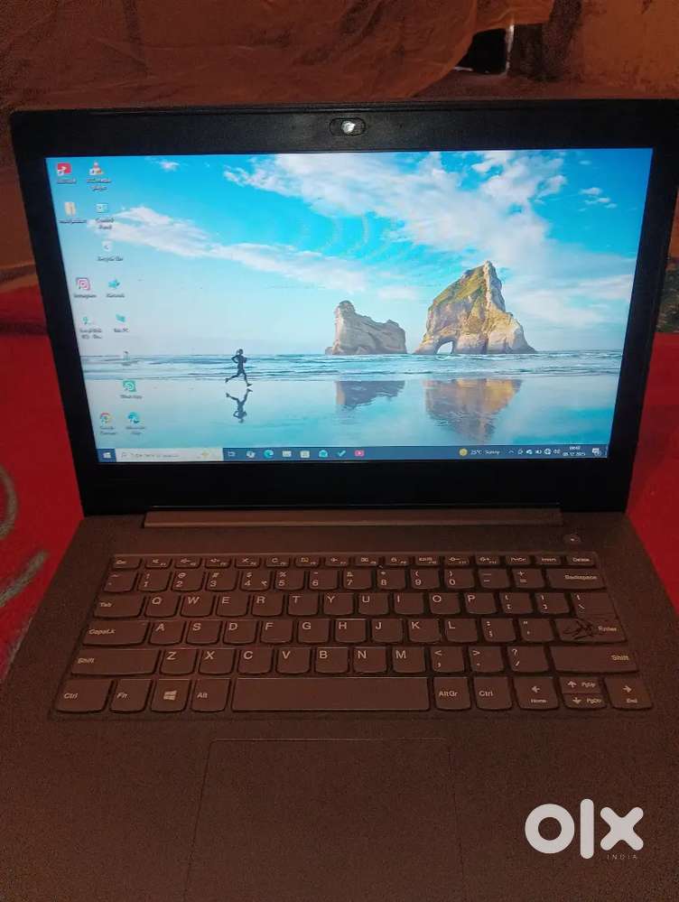 Lenovo V330 8gb ram 4gb graphics card