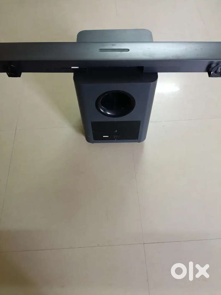 JBL 5.1 surround sound bar. 550wRMS