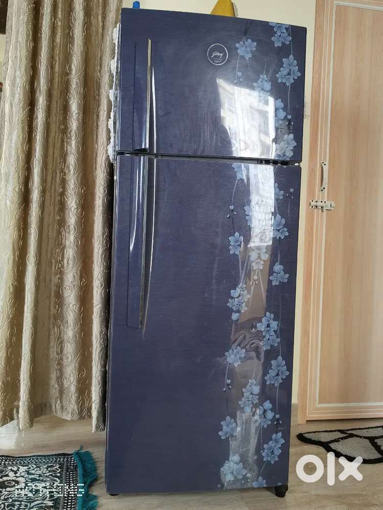 Double door godrej fridge