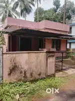 5 Cent Old House Mukkatukkara. Trissur