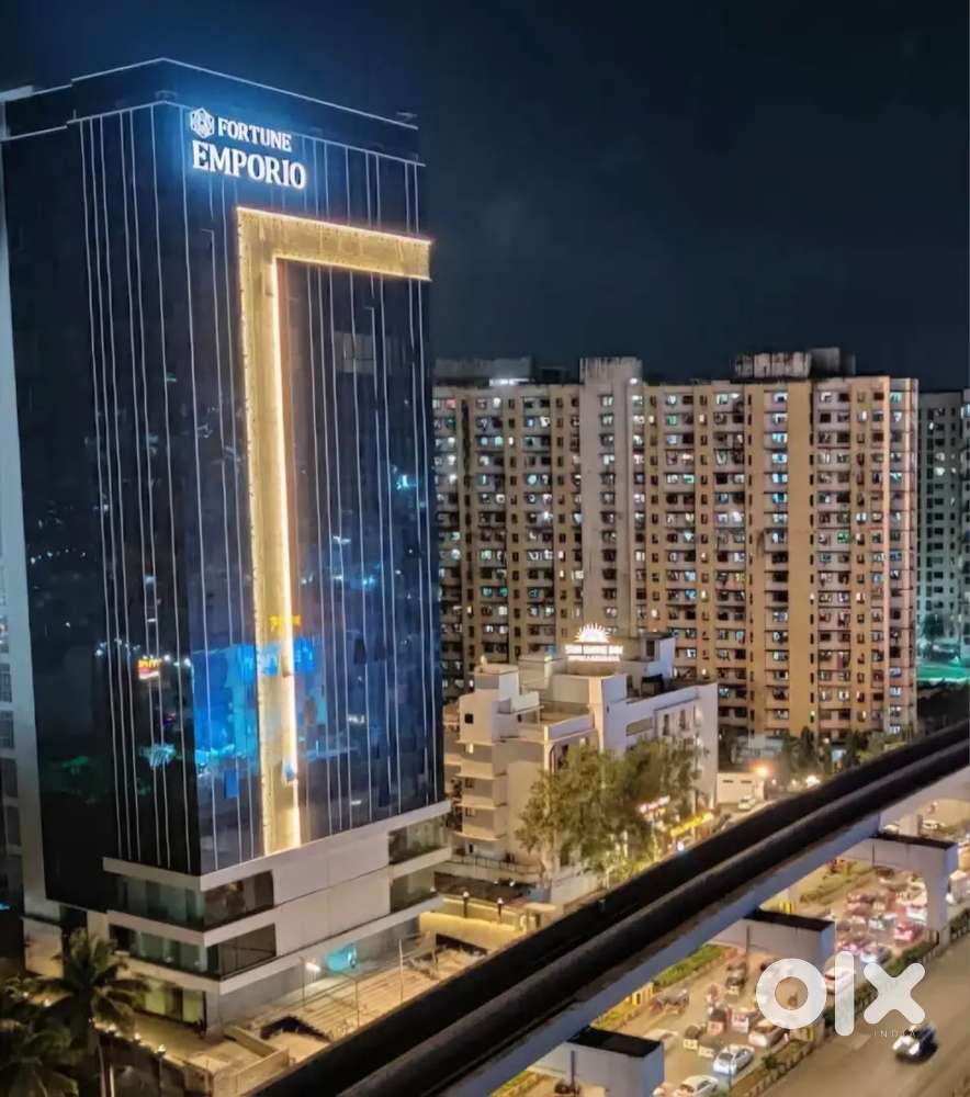 COMMERCIAL OFFICE SPACE ON RENT (FURNISHED OPTION) NR DAHISAR TOLL