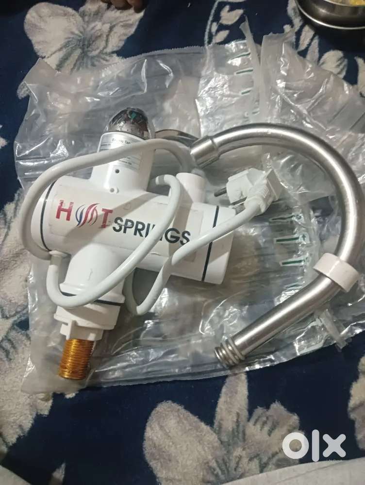 Instant geyser turant hot water