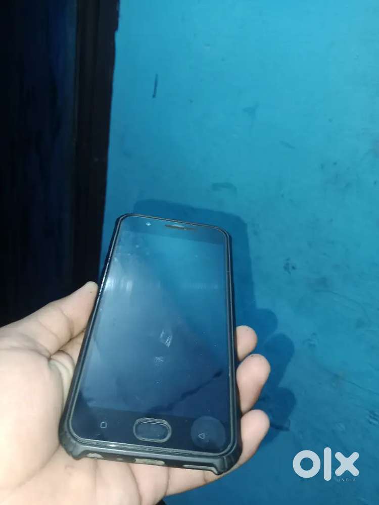 Oppo A57 a one condition All ok arjent sell adress kisnpur aligarh