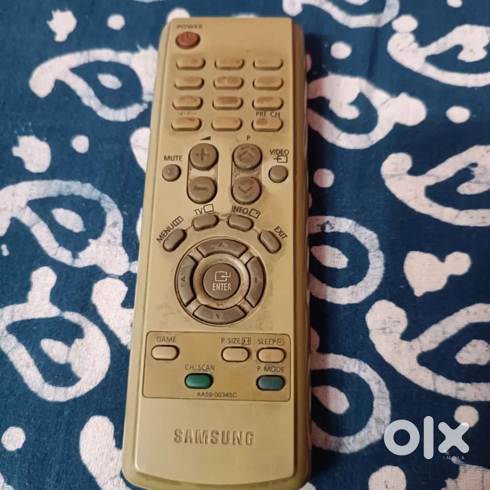 Remote Original Samsung Plano TV - 10 year old