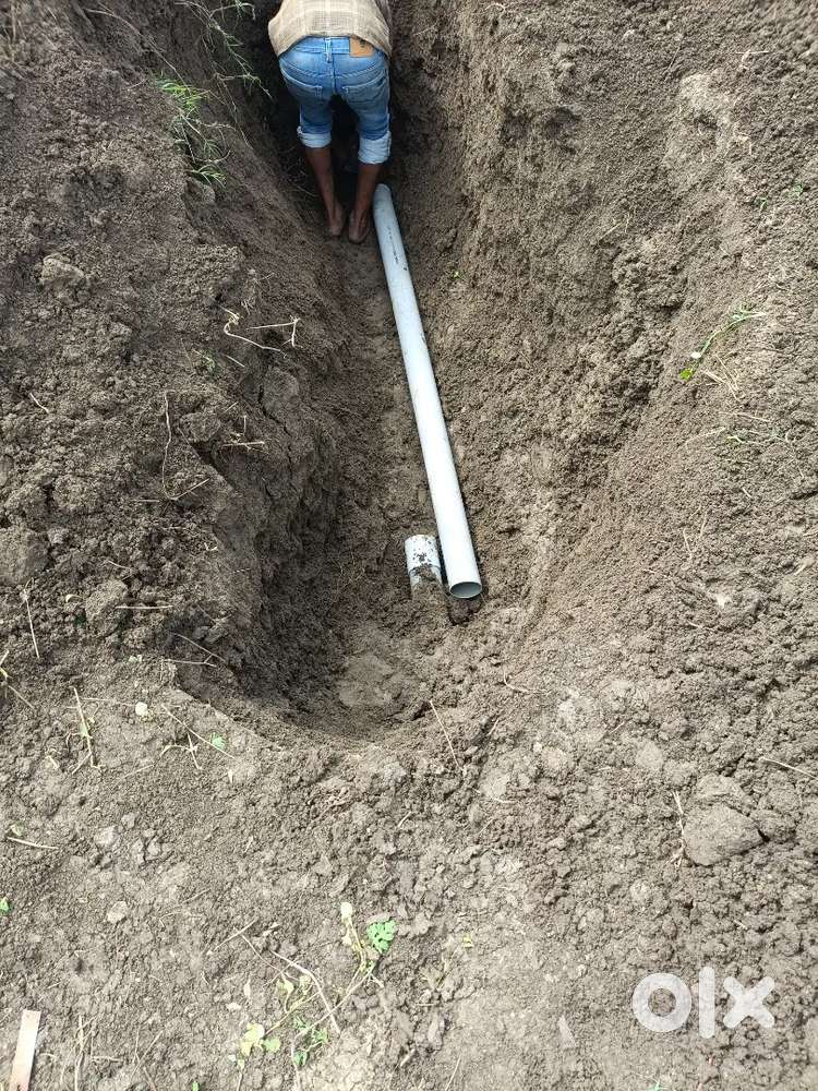 1100rupye square feet