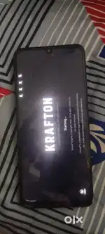 Realme A4 5g scratch Bilkul b ni only 8000 one month old