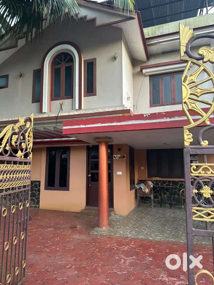 Ground floor of an independent house for rent