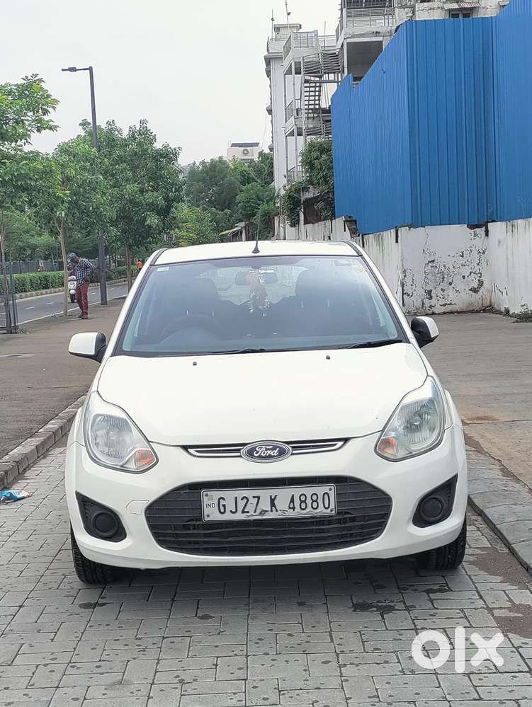 Ford Figo 1.5D Titanium MT, 2013, Diesel