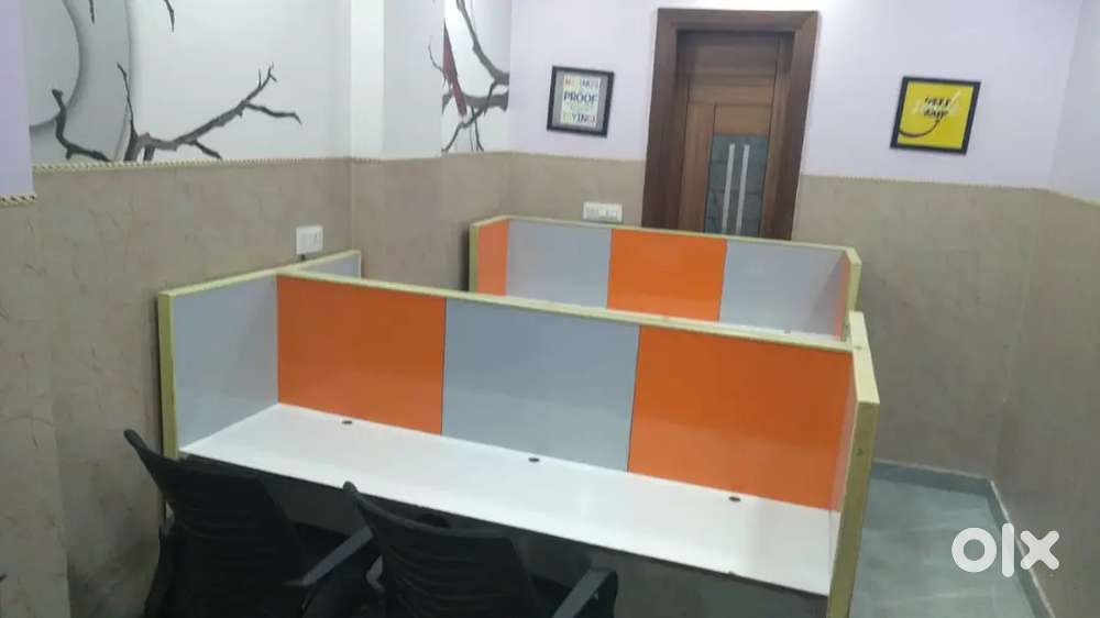 19 seat office with lift