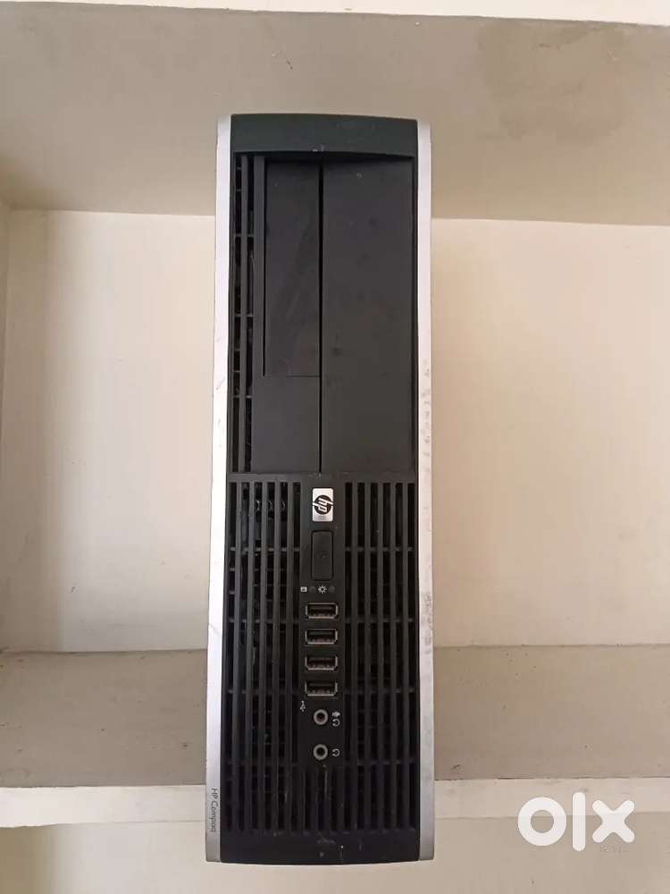 Computer desktop pc cpu desktop moniter