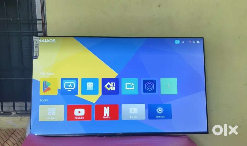 40 inch sony smart Android frameless oled 4k 3yr display waranty 12500