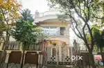 4200 sq. feet green bara garden, 7 rooms with washroom...