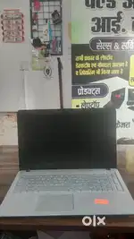 Laptops bht sare available