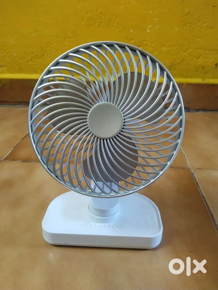 Desktop Convenient Fan
