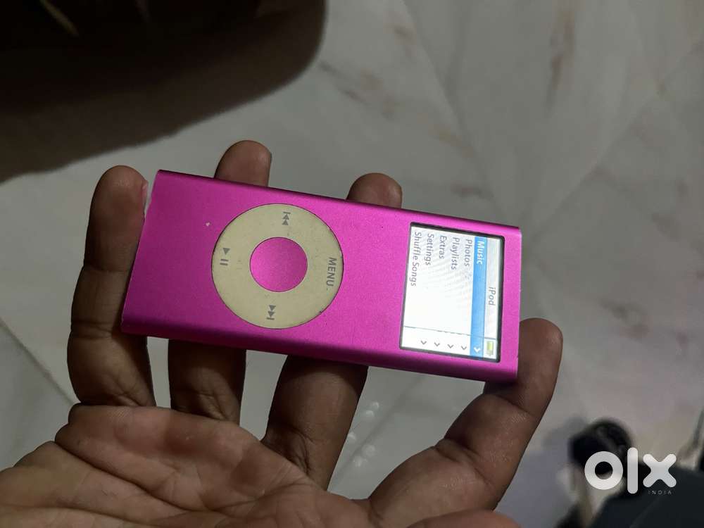 Apple ipod nano 2gen 4gb great battery back up