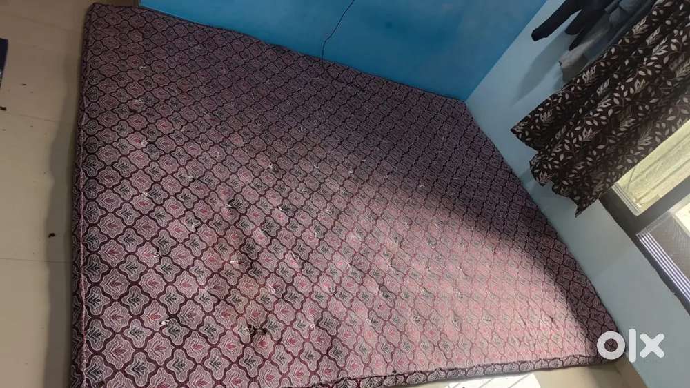 Matress / Gadda