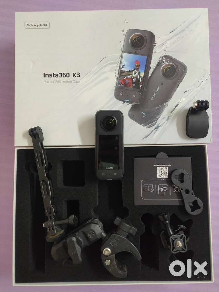 Insta 360 X3 Action Camera with Motorcycle Kit
